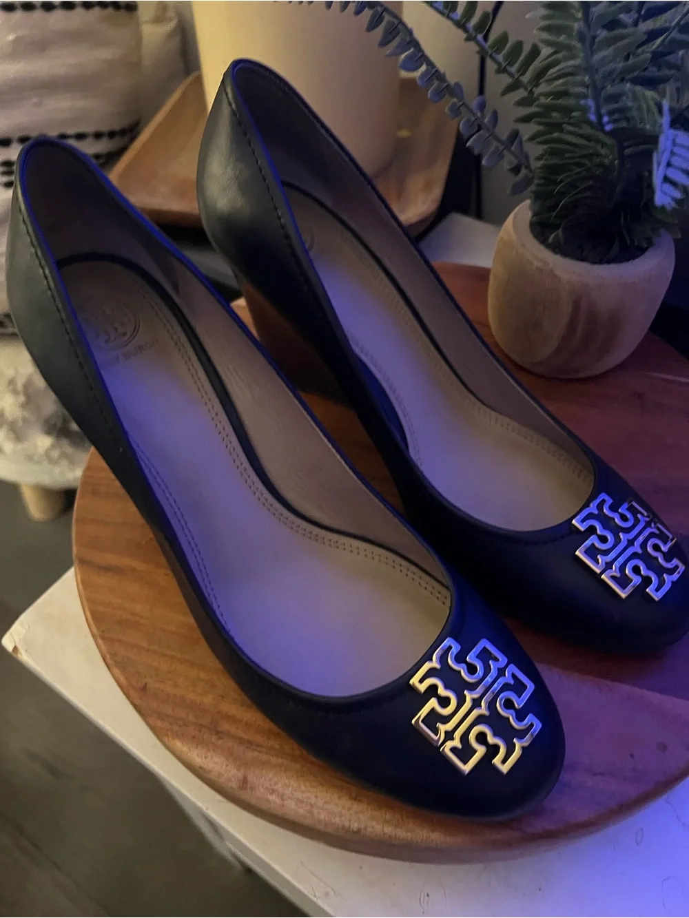 Tory Burch Women’s Black Logo Ballet Wedges size 11